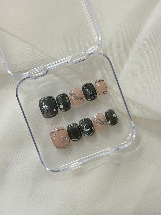 Delux Nails Lab Ethereal Night
