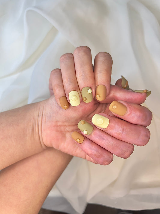 Delux Nails Lab Matcha Coffee