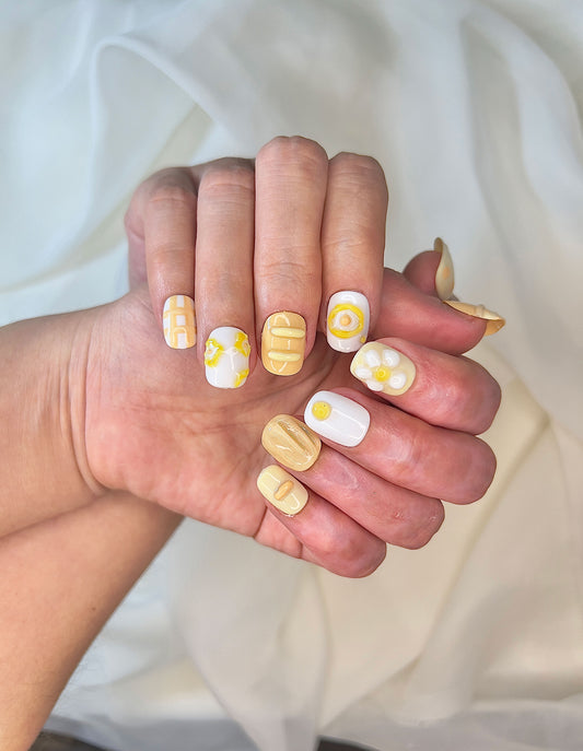 Delux Nails Lab Sunny Brunch