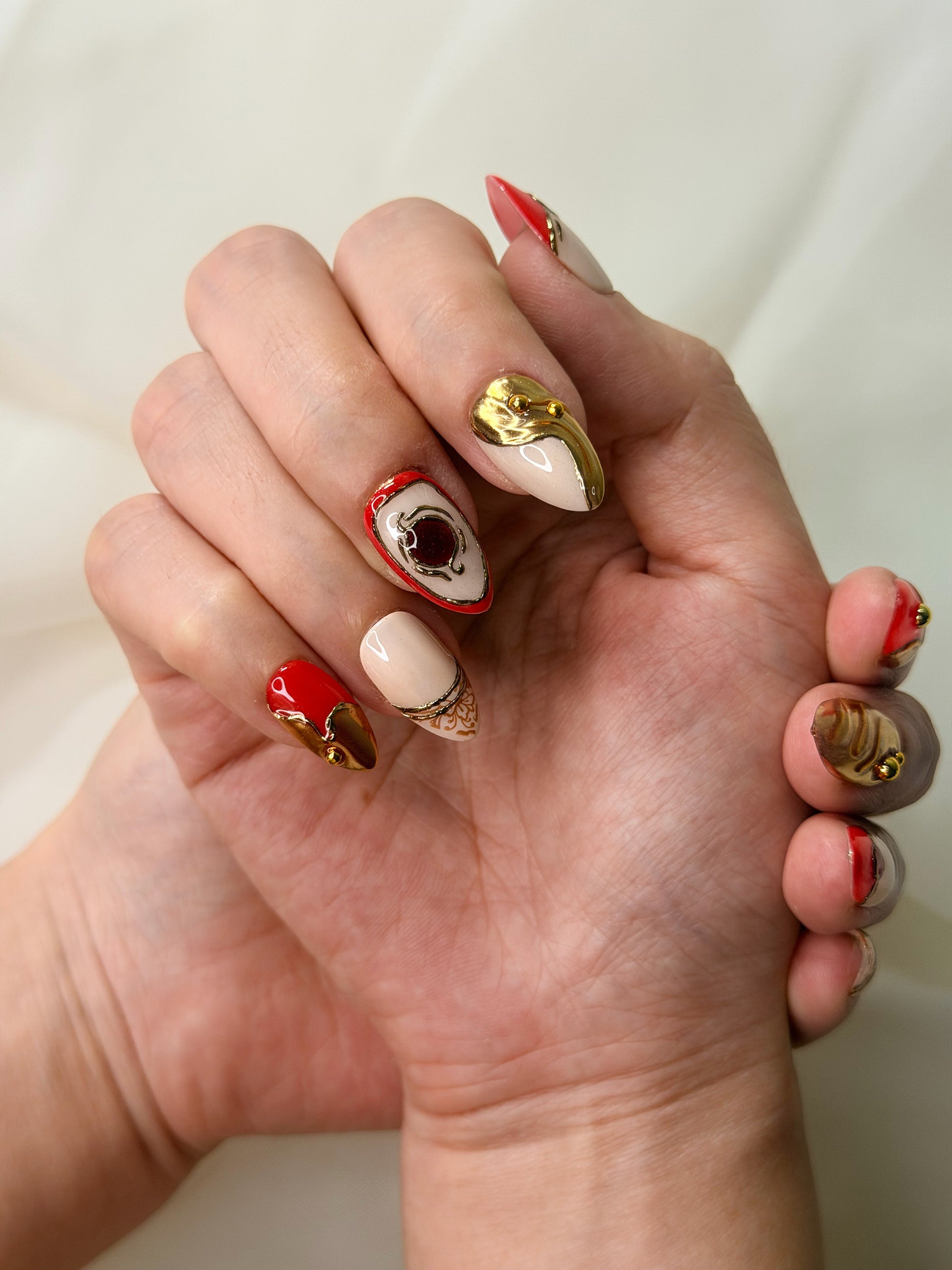 Delux Nails Lab Crimson Luxe