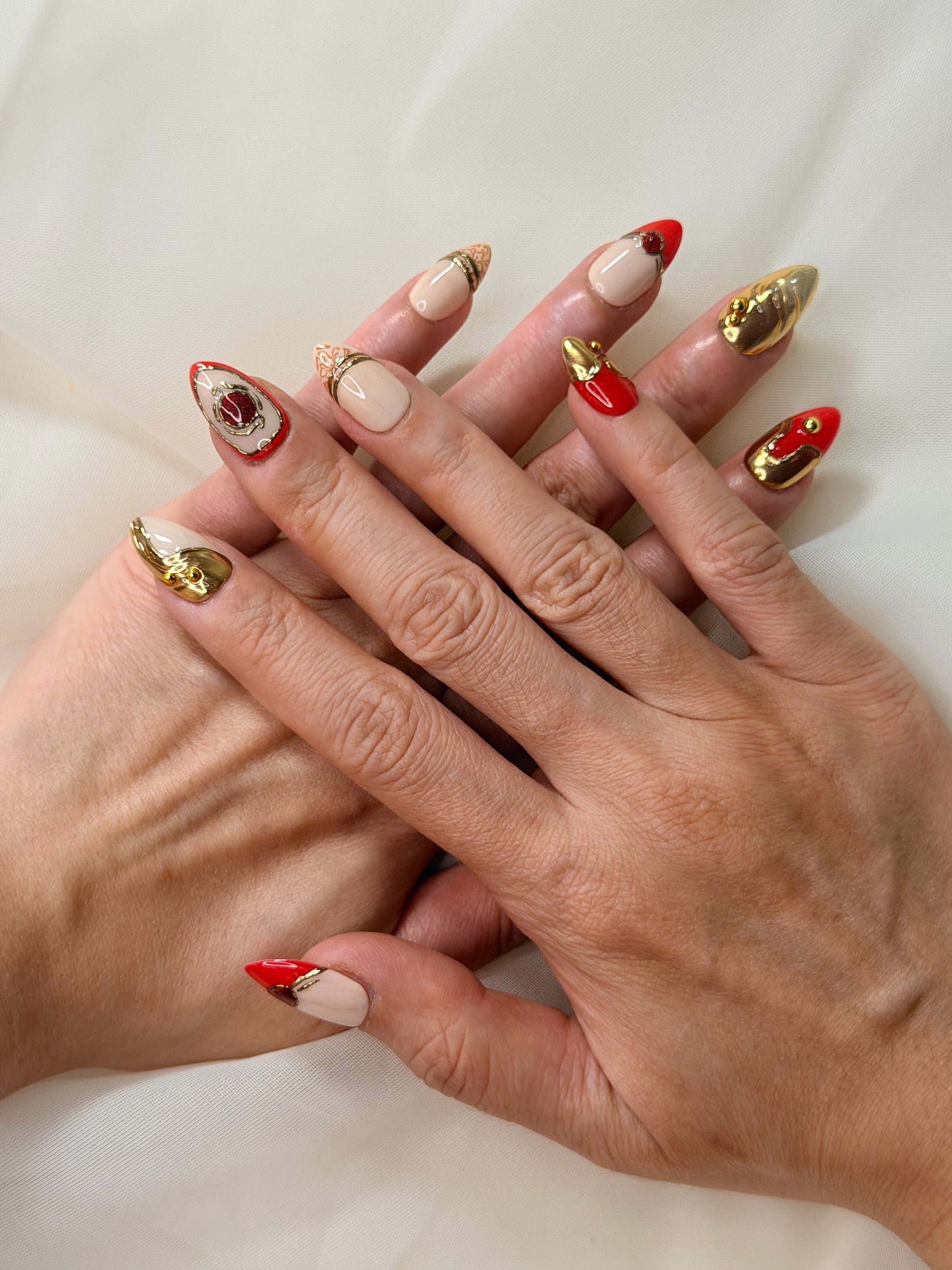 Delux Nails Lab Crimson Luxe