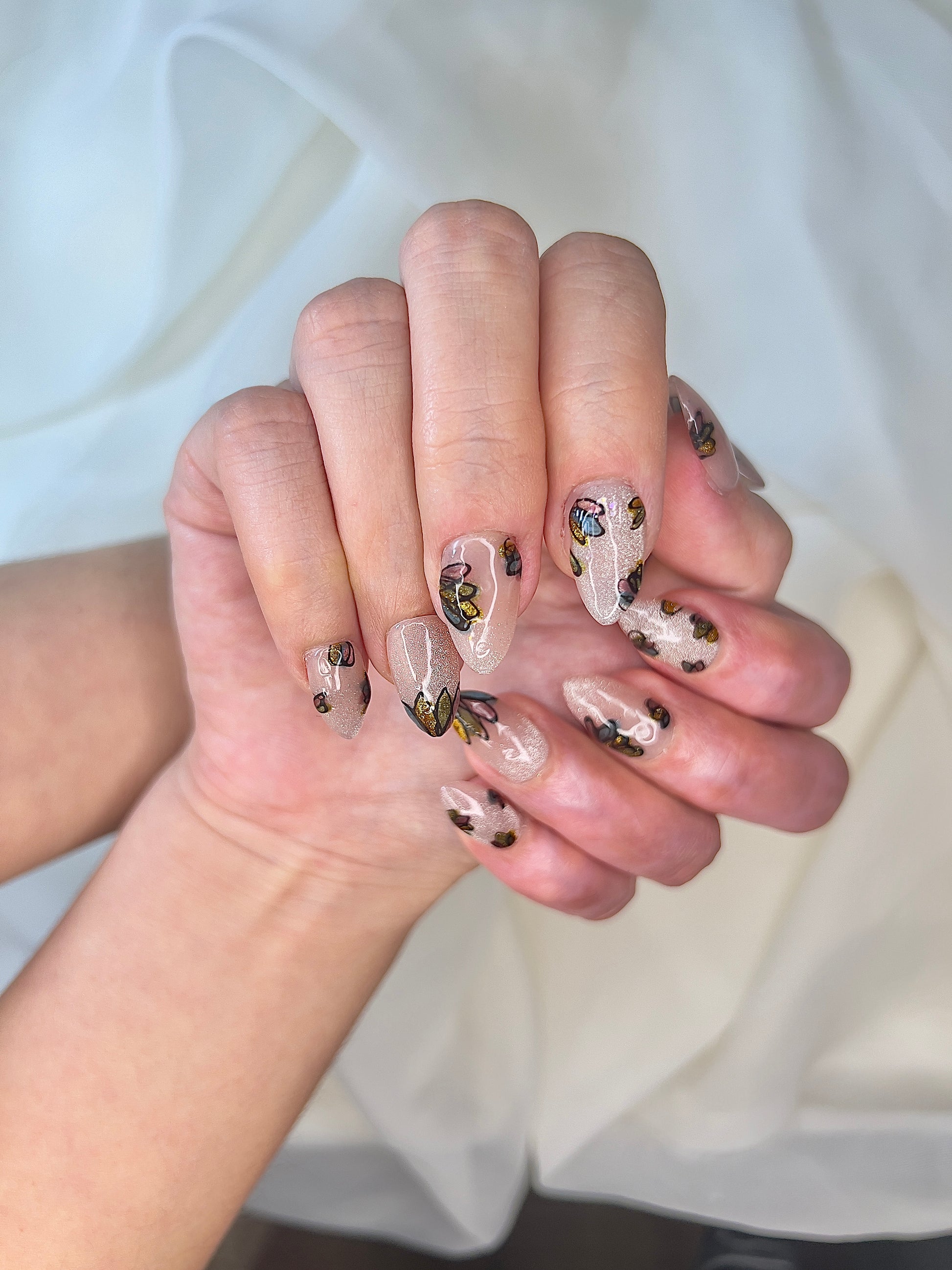 Delux Nails Lab Fluttering Romance