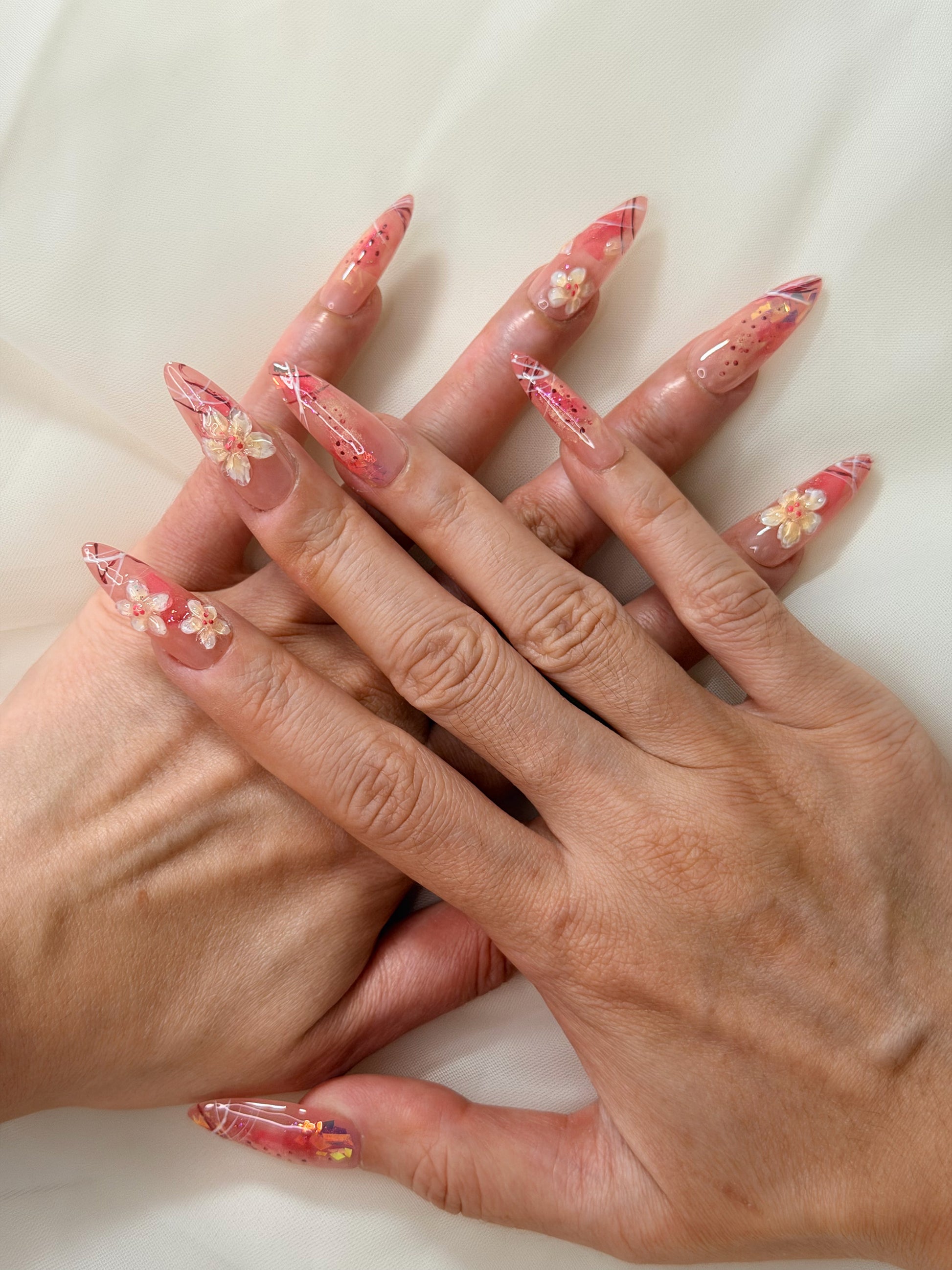 Delux Nails Lab Crimson Flower
