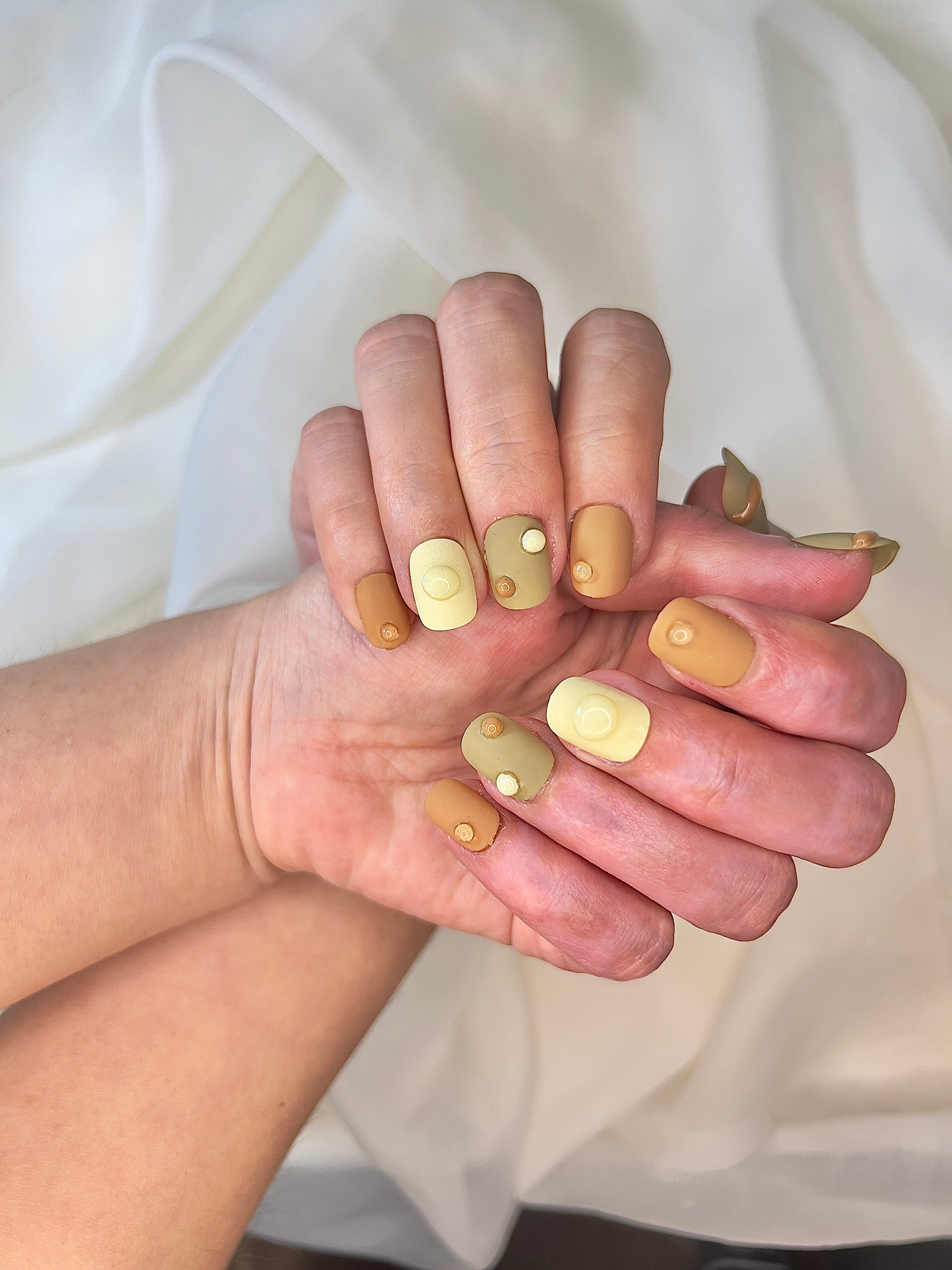 Delux Nails Lab Matcha Coffee